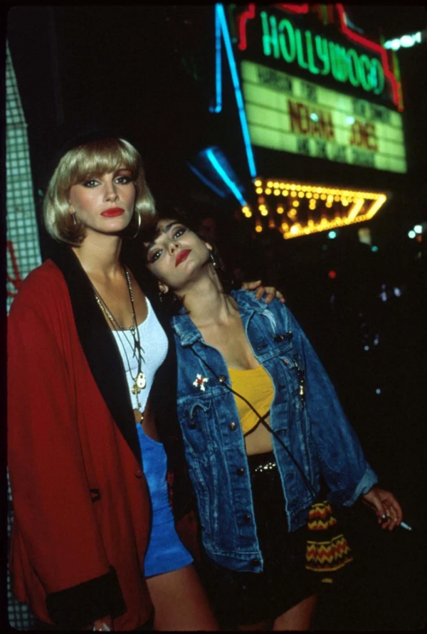 Что посмотреть 14 февраля: 10 лучших зарубежных фильмов о любви с высоким рейтингом на Кинопоиске – Архив статей